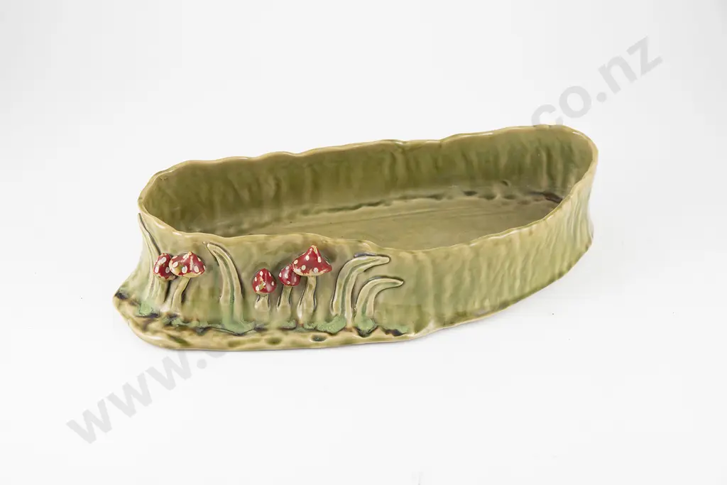 Molle Pottery Trough Image 1++