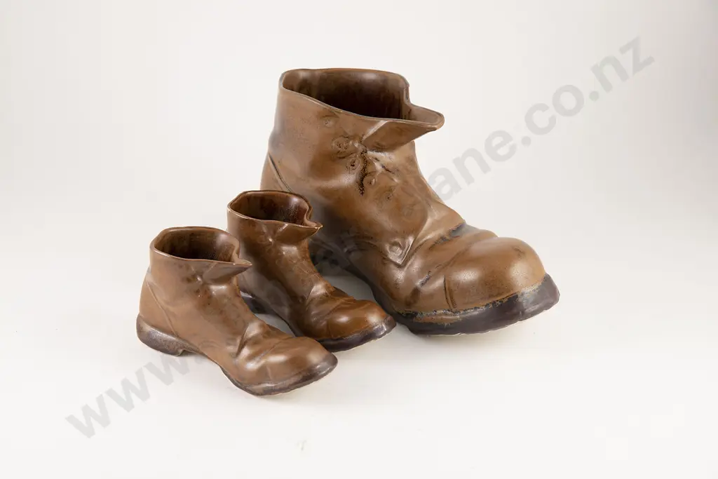 Temuka Stoneware Three Boot Models Image 1++