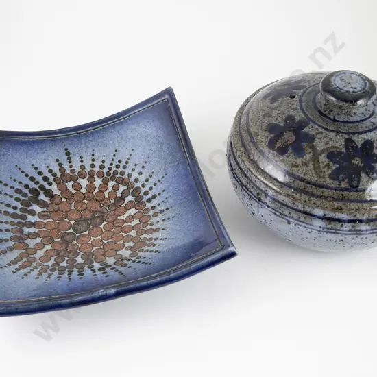 Paul Wotherspoon Footed Dish & Ian Crighton Casserole (2)