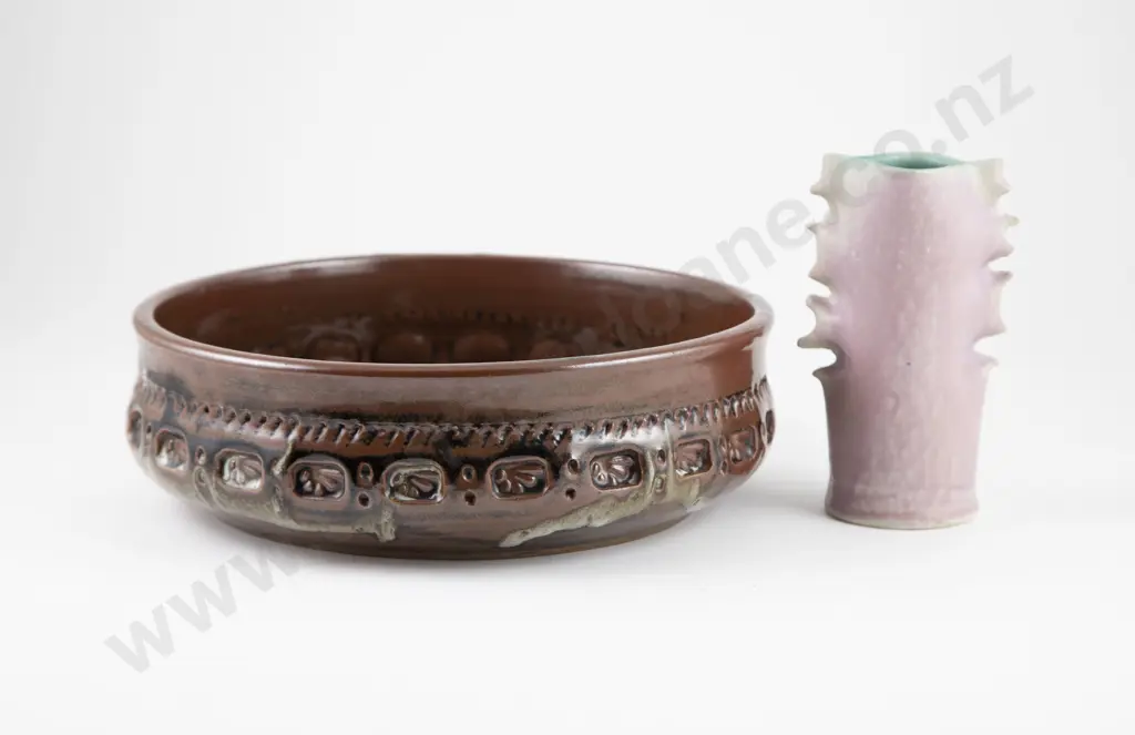 Peter Vendelbosch Dish & Ian Firth vase (2) Image 1++