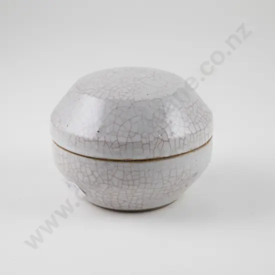 Paul Fisher Lidded Pot