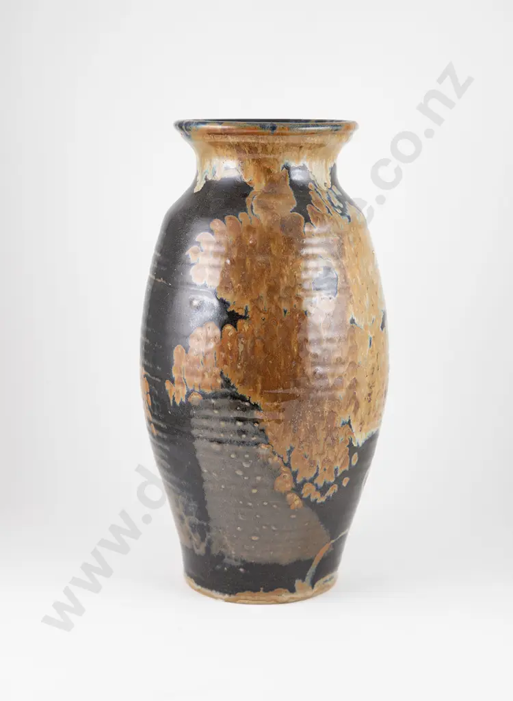 Royce McGlashen - Vase Image 1++