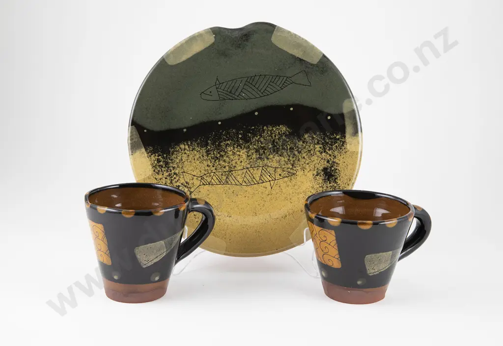 Steve Fullmer Pair Mugs & Plate (3) Image 1++