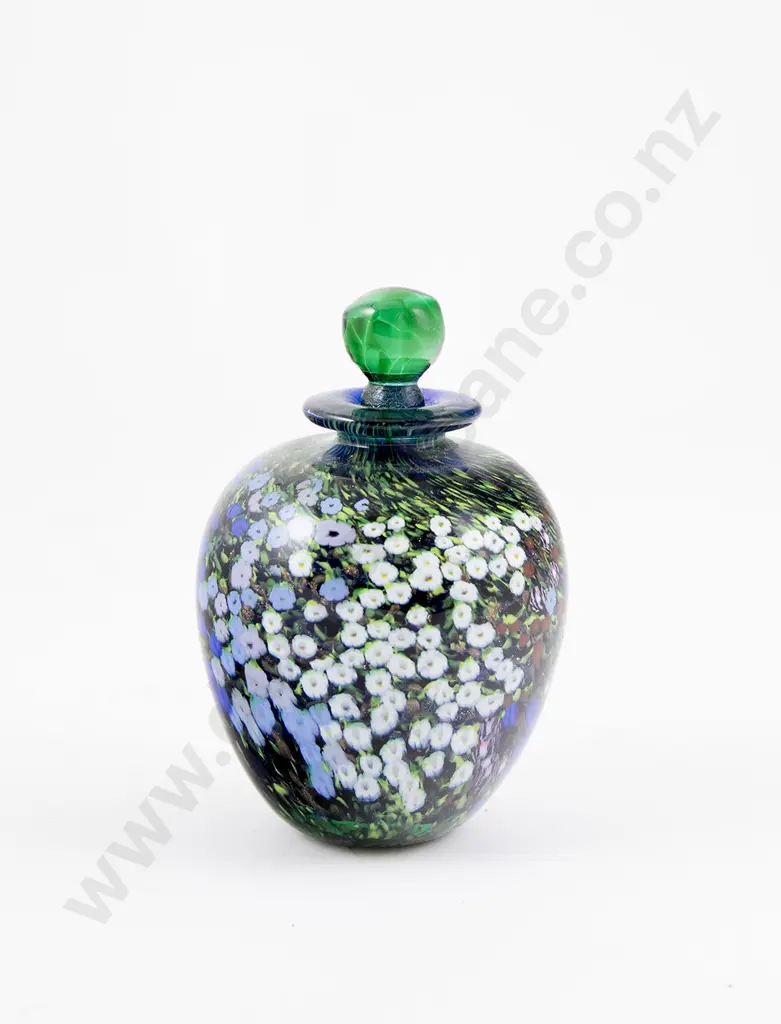 Peter Raos Scent Flask Image 1++