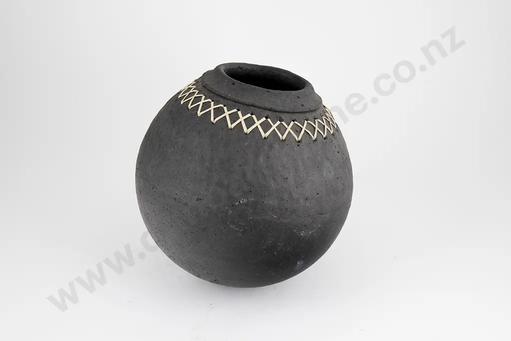 Catherine Anselmi Black Bowl Image 1++