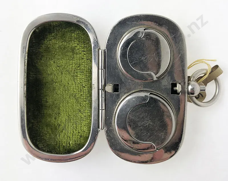 Chrome Plated Double Sovereign Case Image 1++