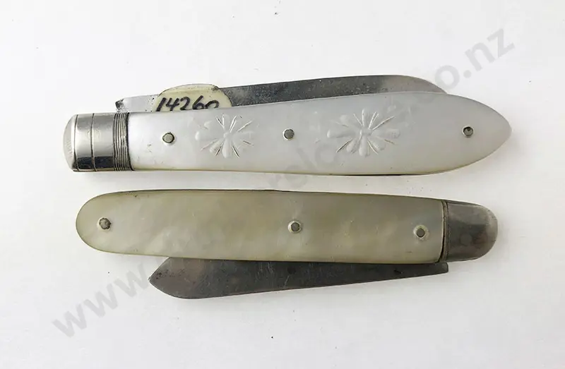 Two S/S and MoP Pocket Knives Image 1++