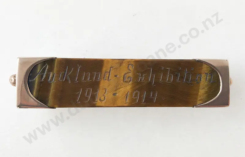 NZ 9ct Mounted Tiger Eye Bar Brooch Image 1++