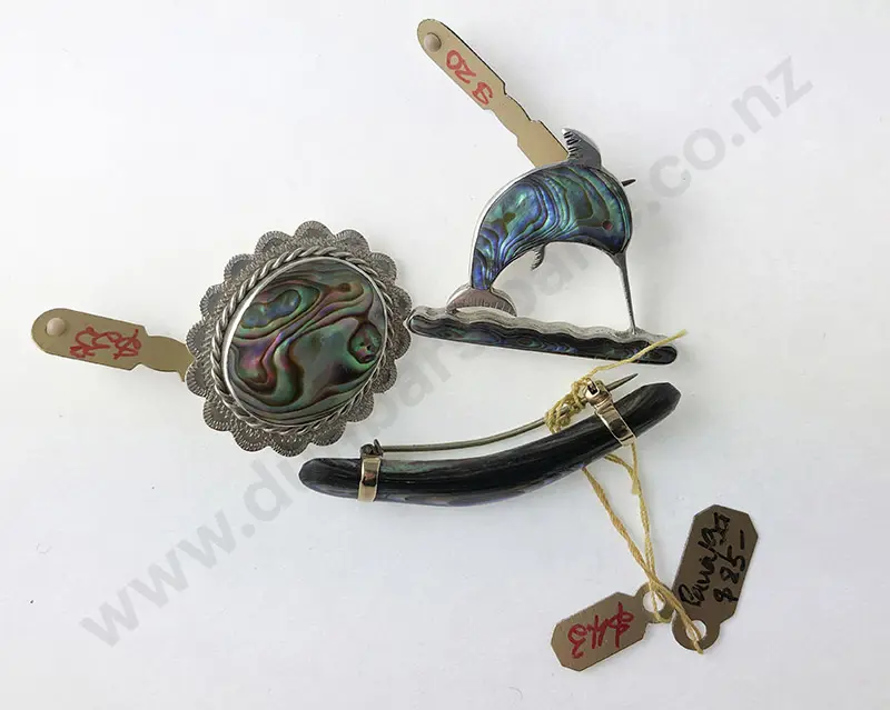 NZ 9ct Mounted Paua Brooch and Two S/S Brooches Image 1++