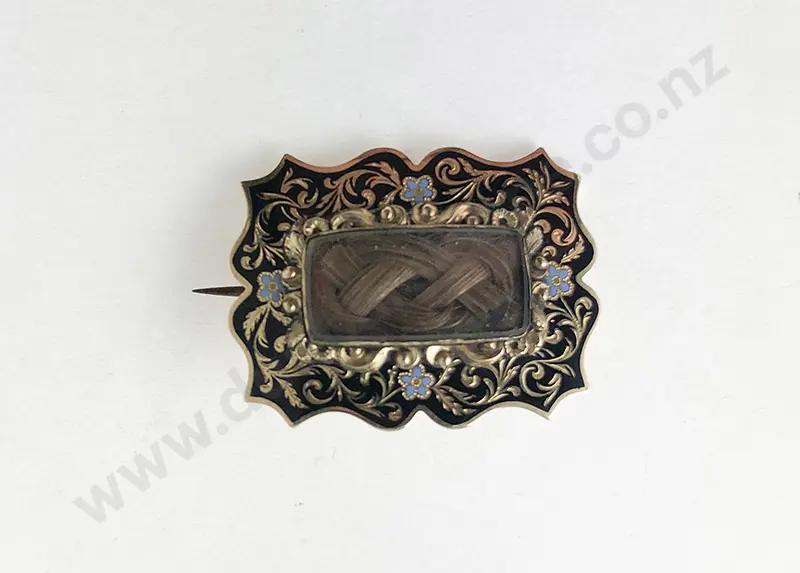Victorian 9ct Hair Plait Mourning Brooch Image 1++