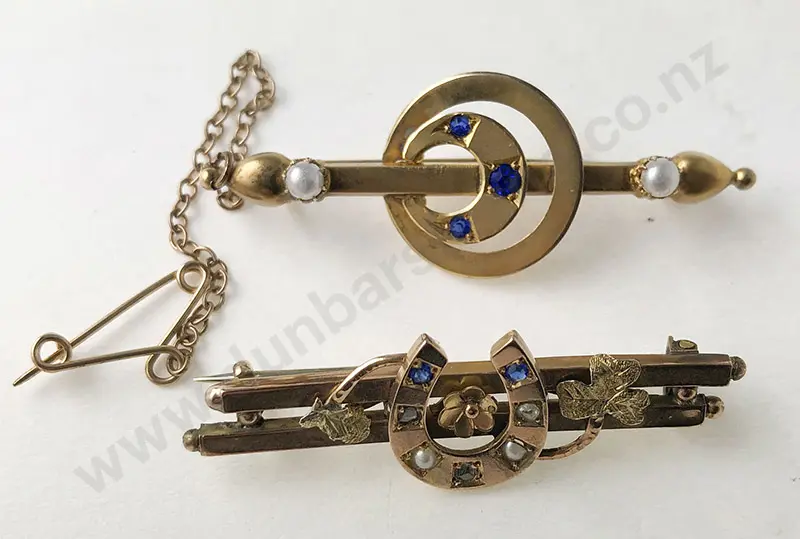 Two 9ct Gem Set Bar Brooches Image 1++