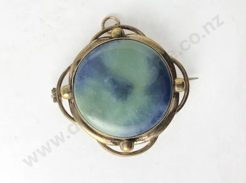 Arts and Crafts Aster Ceramic Brooch Image 1++