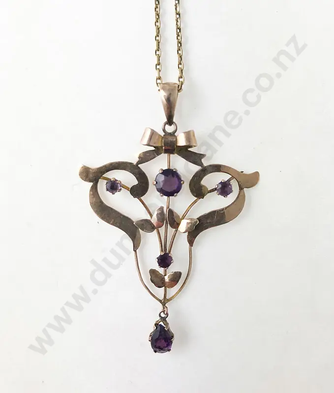 9ct Edwardian Amethyst Shield Pendant Image 1++