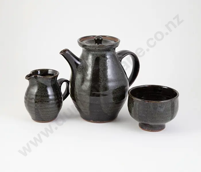 Mirek Smisek Coffee Pot Image 1++
