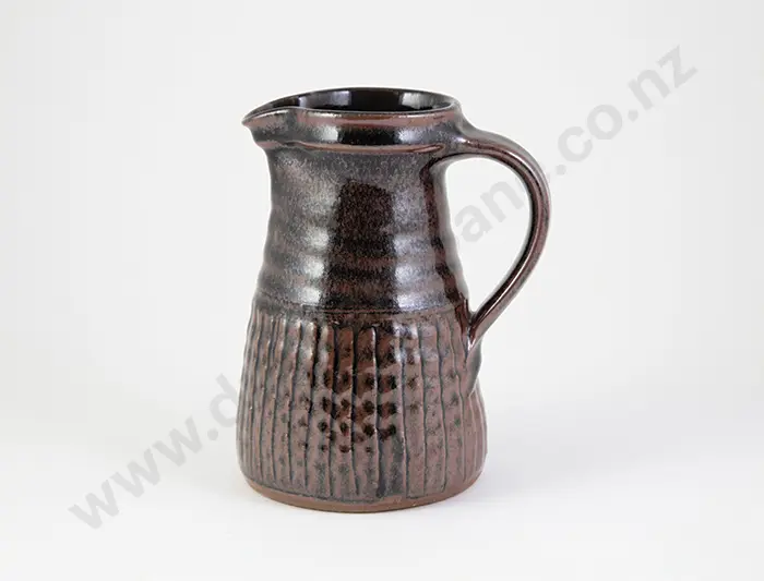 Mirek Smisek Jug Image 1++