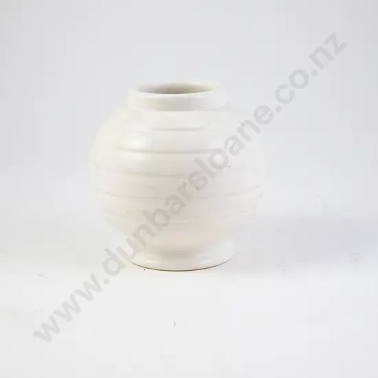 Crown Lynn Hand Potted Ribbed Vase