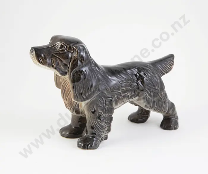 Crown Lynn Model of Spaniel Image 1++