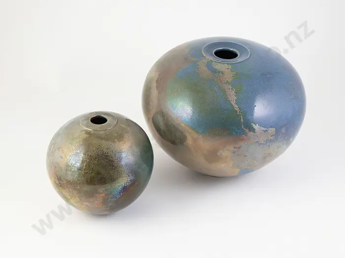 Two Roy Rogers Spherical Vases Image 1++