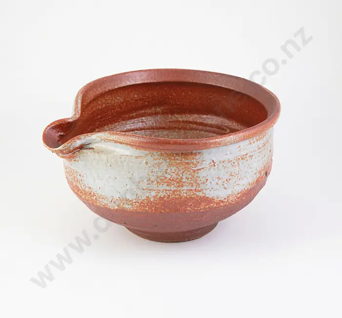 Len Castle Large Pouring Bowl Image 1++