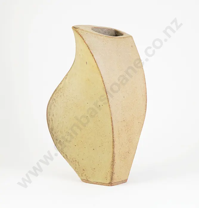 James Greig Turning Form Vase Image 1++