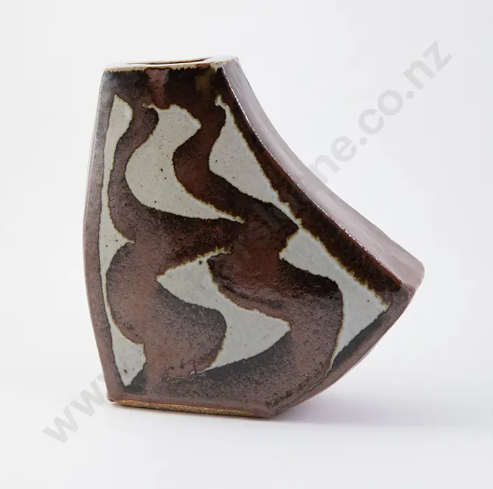 James Greig angular slab built vase Image 1++