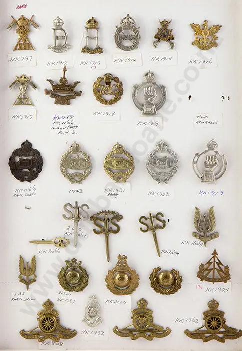 Collection Mainly British Regimental Cap Badges Image 1++