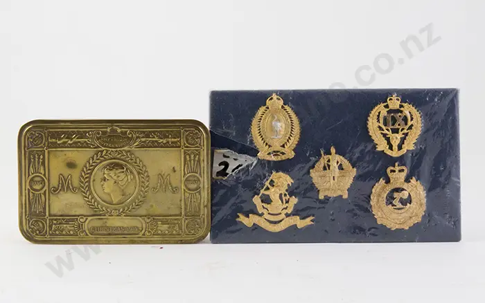 Collection NZ Regimental Cap Badges Image 1++