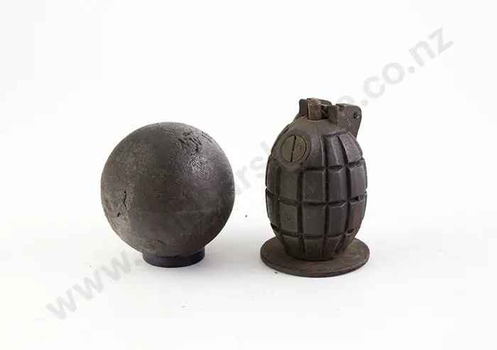 WWI No15 Grenade and No36 Mills Grenade Image 1++
