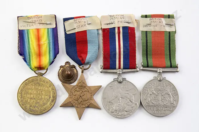 Four Medals Image 1++
