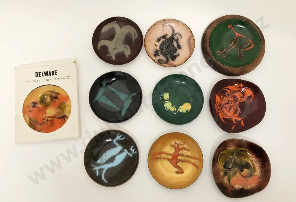 NZ Enamel on Copper Dishes (10) Image 1++