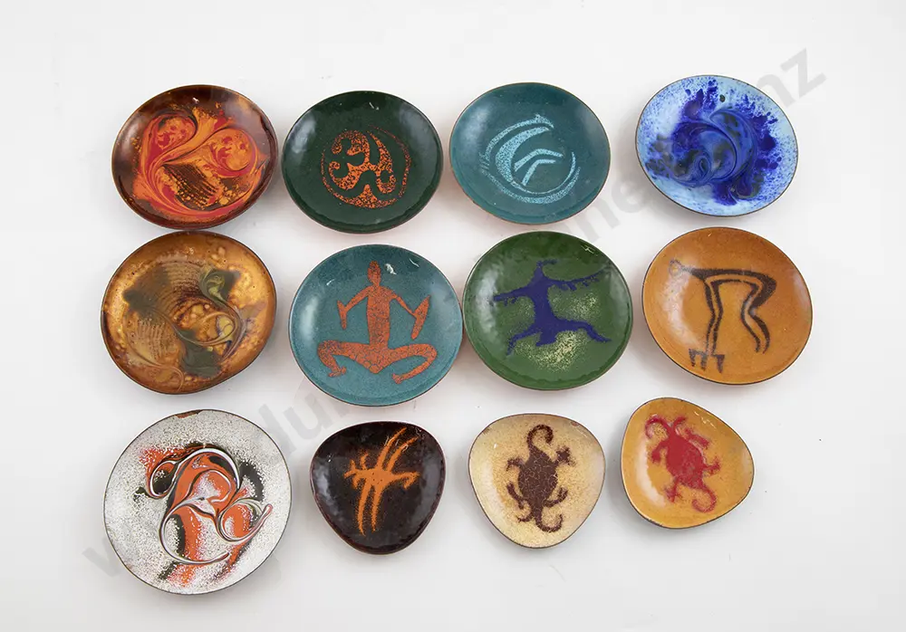 NZ Enamel on Copper Dishes (10) Image 1++