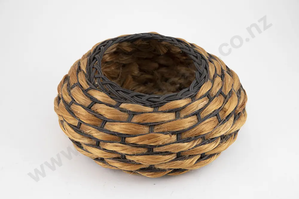 Ruth Castle Basket Image 1++