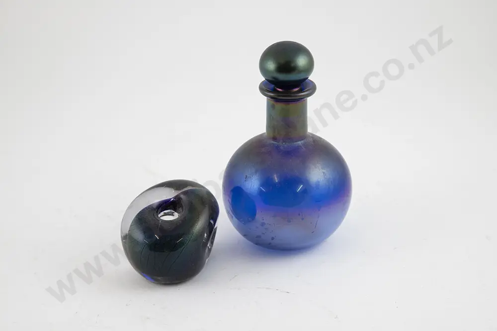 Glass Artist Iridescent Blue Stoppered Flask and Paperweight Image 1++