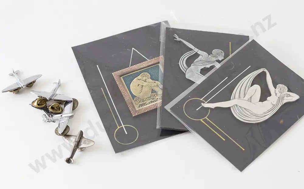 Wayne Hosie Brooches/Pins (8) Image 1++