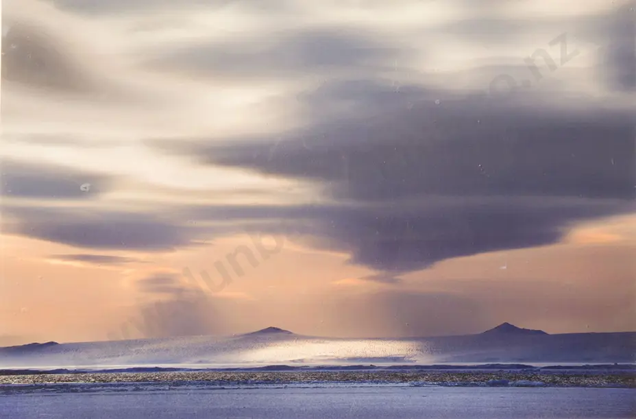 Grant Sheehan photograph & calandar (2) Image 1++