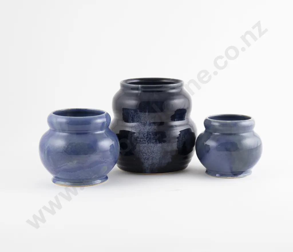 Three Crown Lynn Baluster Vases Image 1++