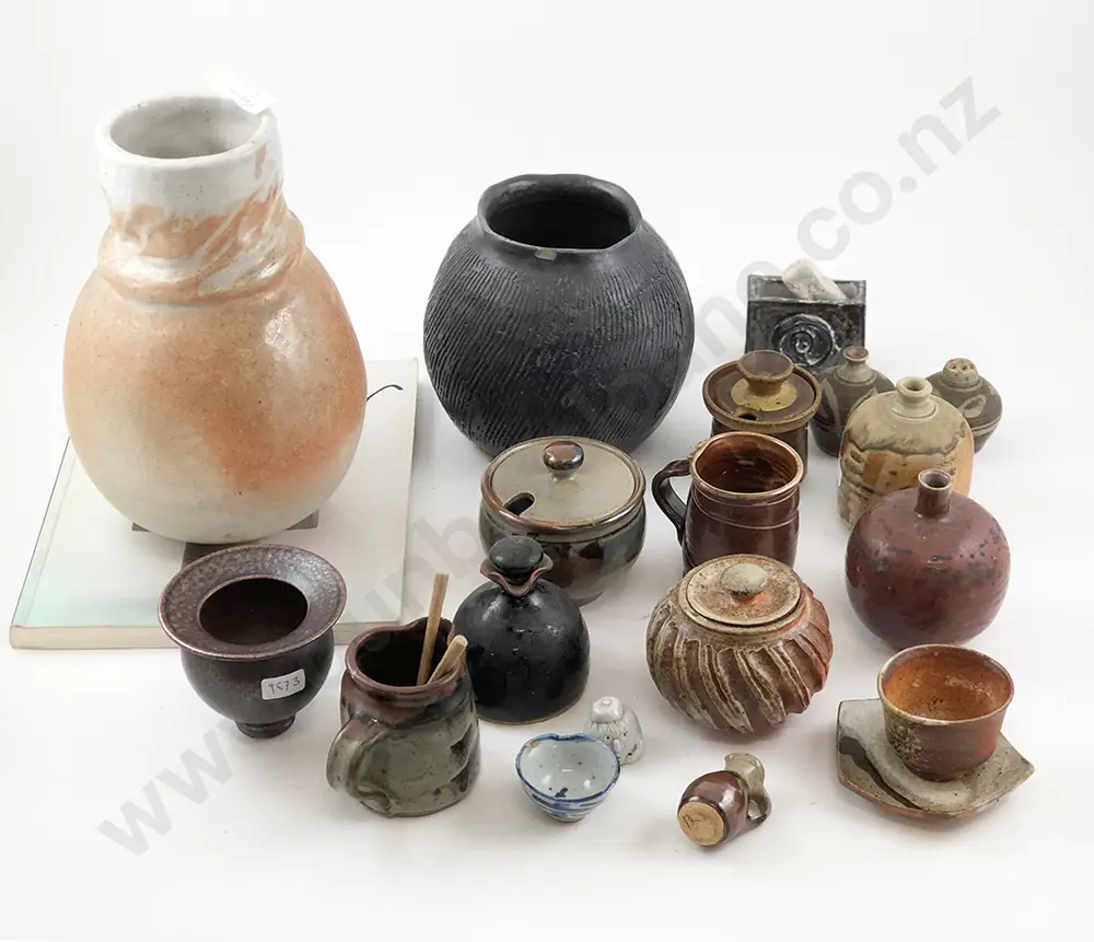 Carton Of Mixed NZ Pottery Image 1++