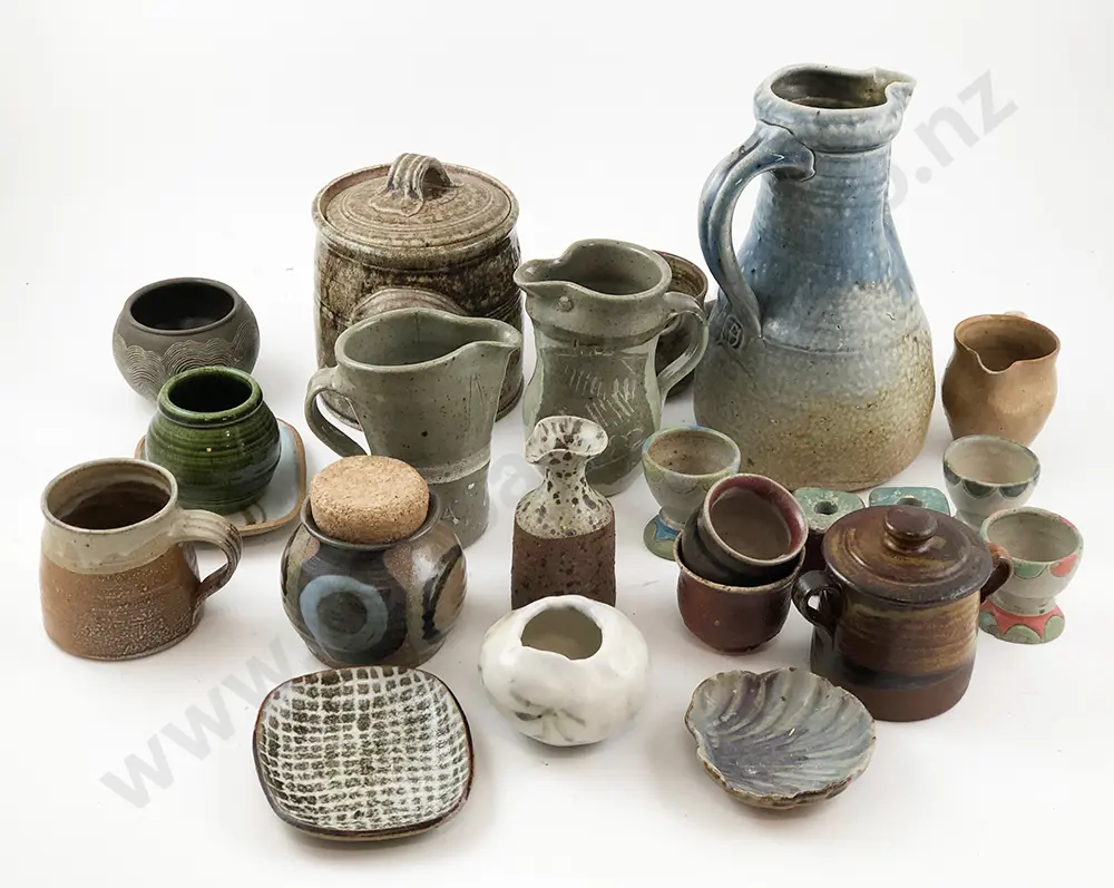 Carton Of Mixed NZ Pottery Image 1++