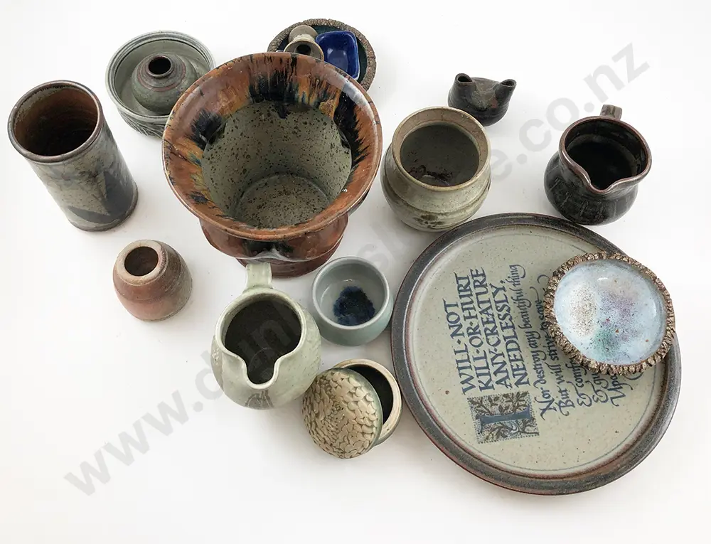 Carton Of Mixed NZ Pottery Image 1++