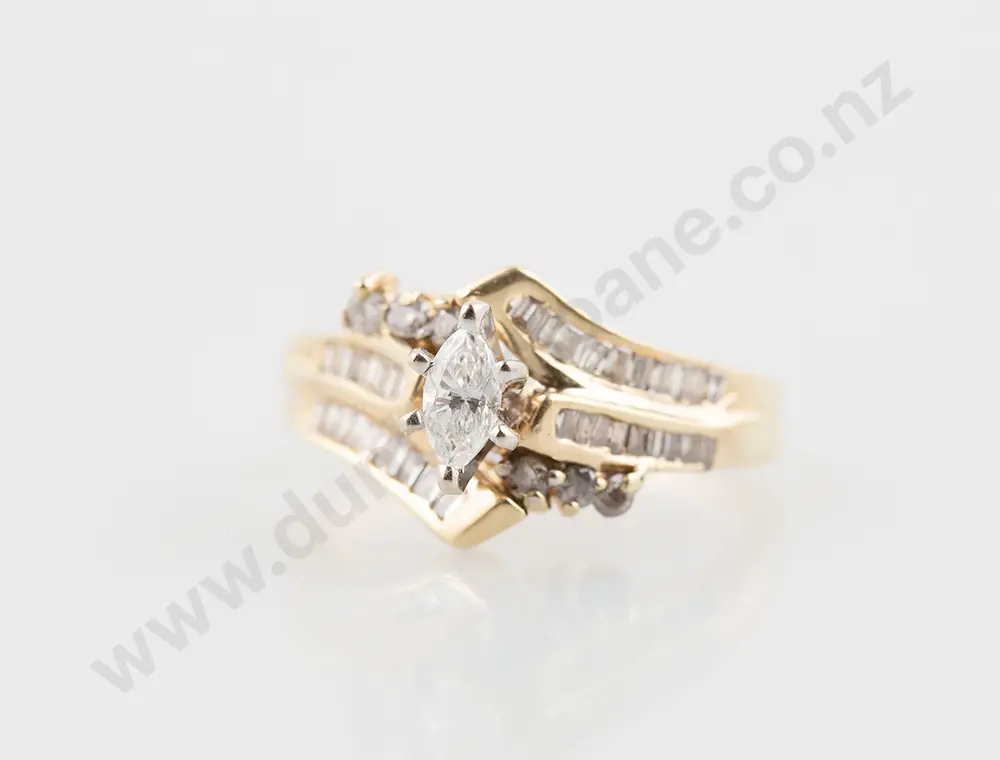 14ct 40stone Diamond Cluster Ring Image 1++
