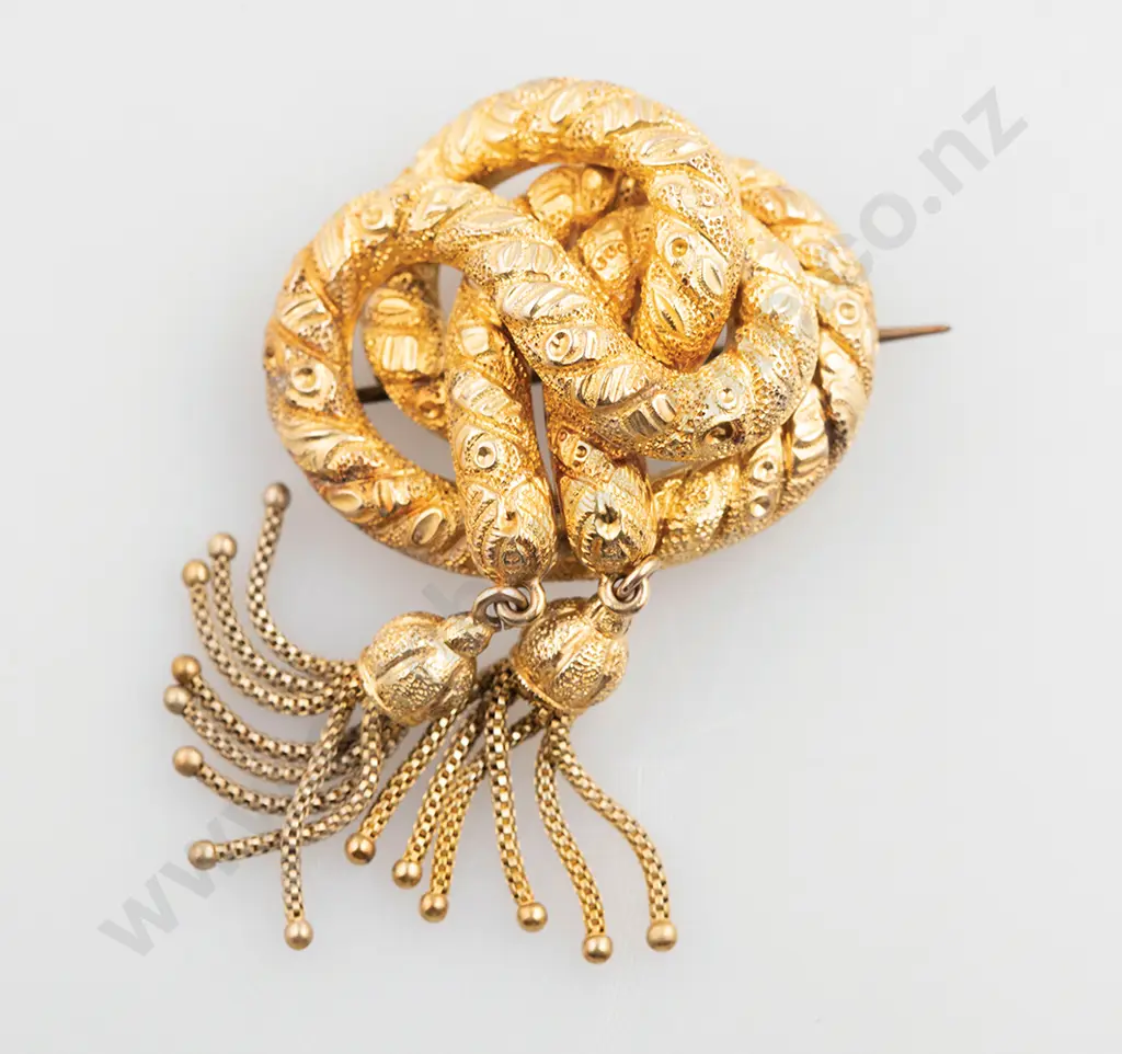 Vict 15ct Rope Twist Brooch Image 1++