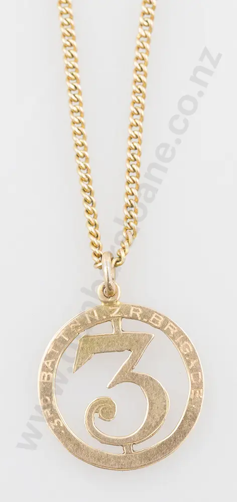 15ct 3rd Battalion Pendant Image 1++