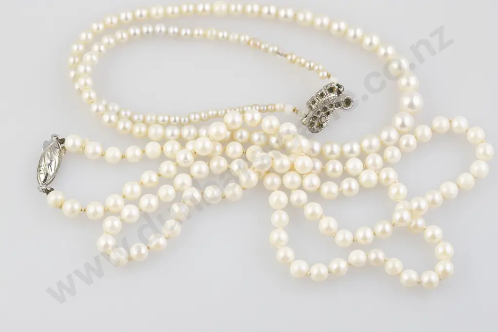 Single Strand Uniform Cultured Pearl Necklace and other Image 1++