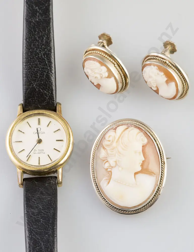 Ladies Omega Deville Quartz Ladies Wrist Watch & Cameos Image 1++