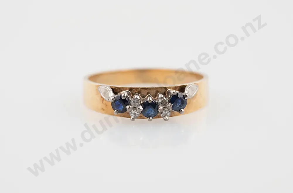 9ct Seven Stone Sapphire & Diamond Curve Band Image 1++