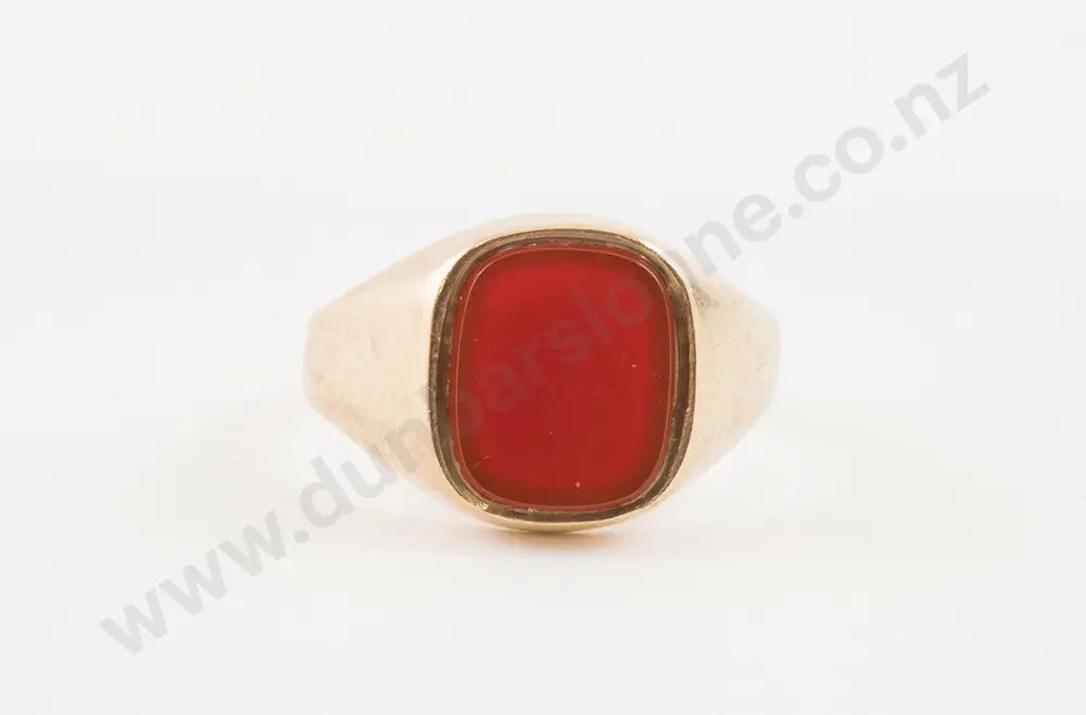 9ct Carnelian Signet Ring Image 1++