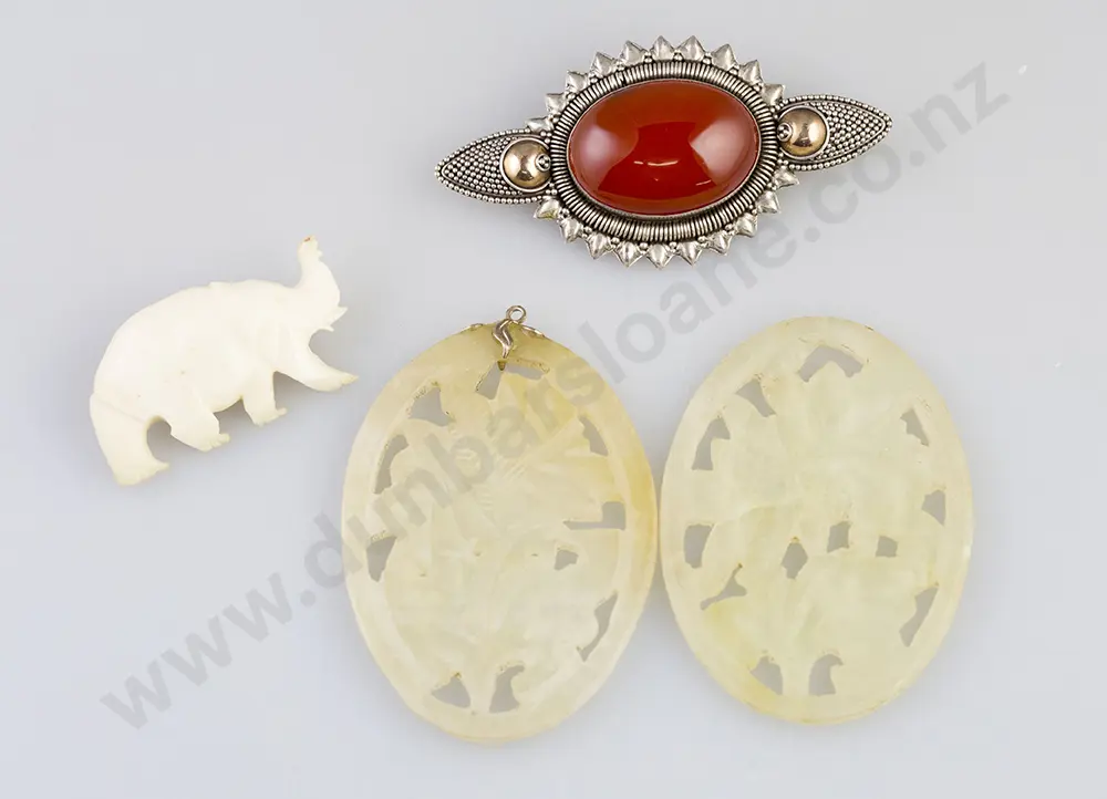Two Jade Panels & Two Brooches Image 1++