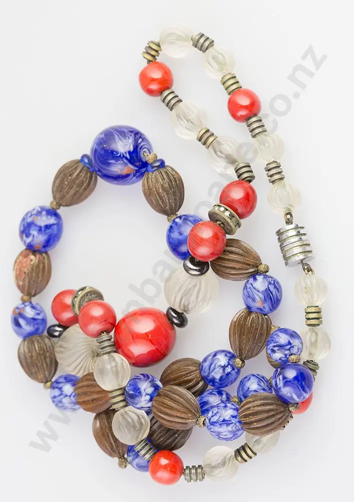 Two Art Deco Bead Necklaces Image 1++