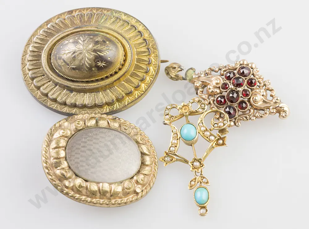 Gold Pendant and Brooch, Two Gold Plated Brooches Image 1++