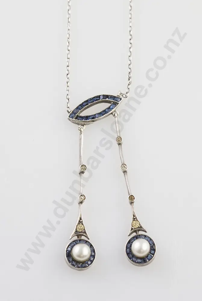 Art Deco Silver and Gem Paste Pendant Image 1++